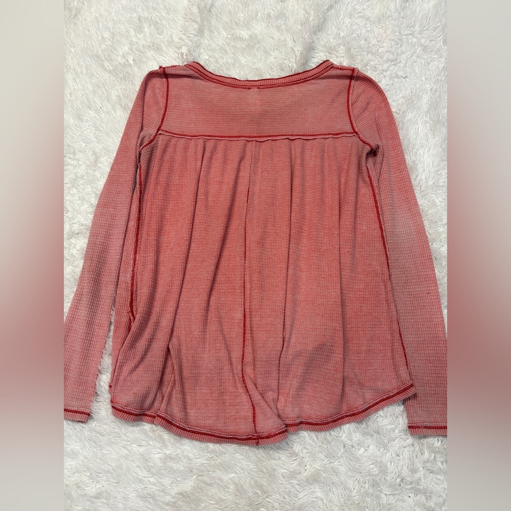 Free People We The Free Kai Henley Knit Top Peach Red Pink - Picture 5 of 5